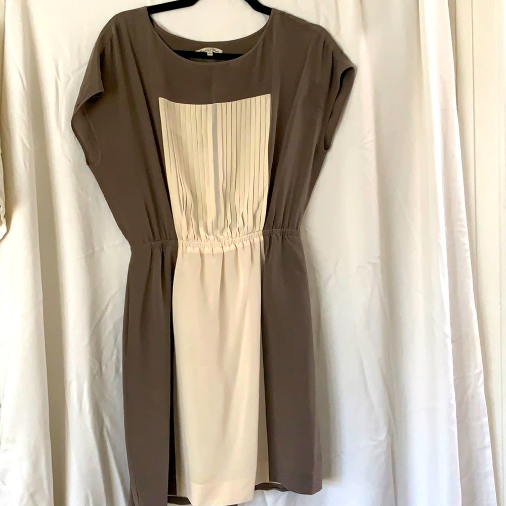 Silk cap-sleeved panel dress
